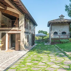 Casale Gambini , Quattro Castella Italia
